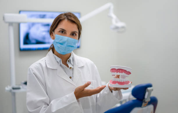 Best Emergency Care for Gum Disease in East Hills, NY